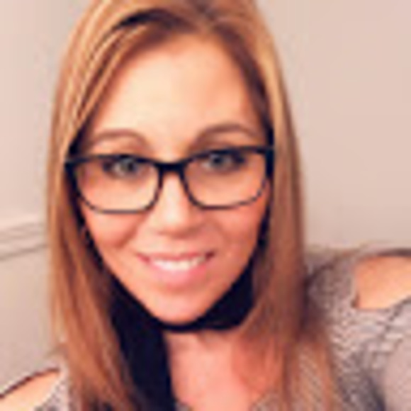 Meet your Posher, Jerra - Picture 1 of 1